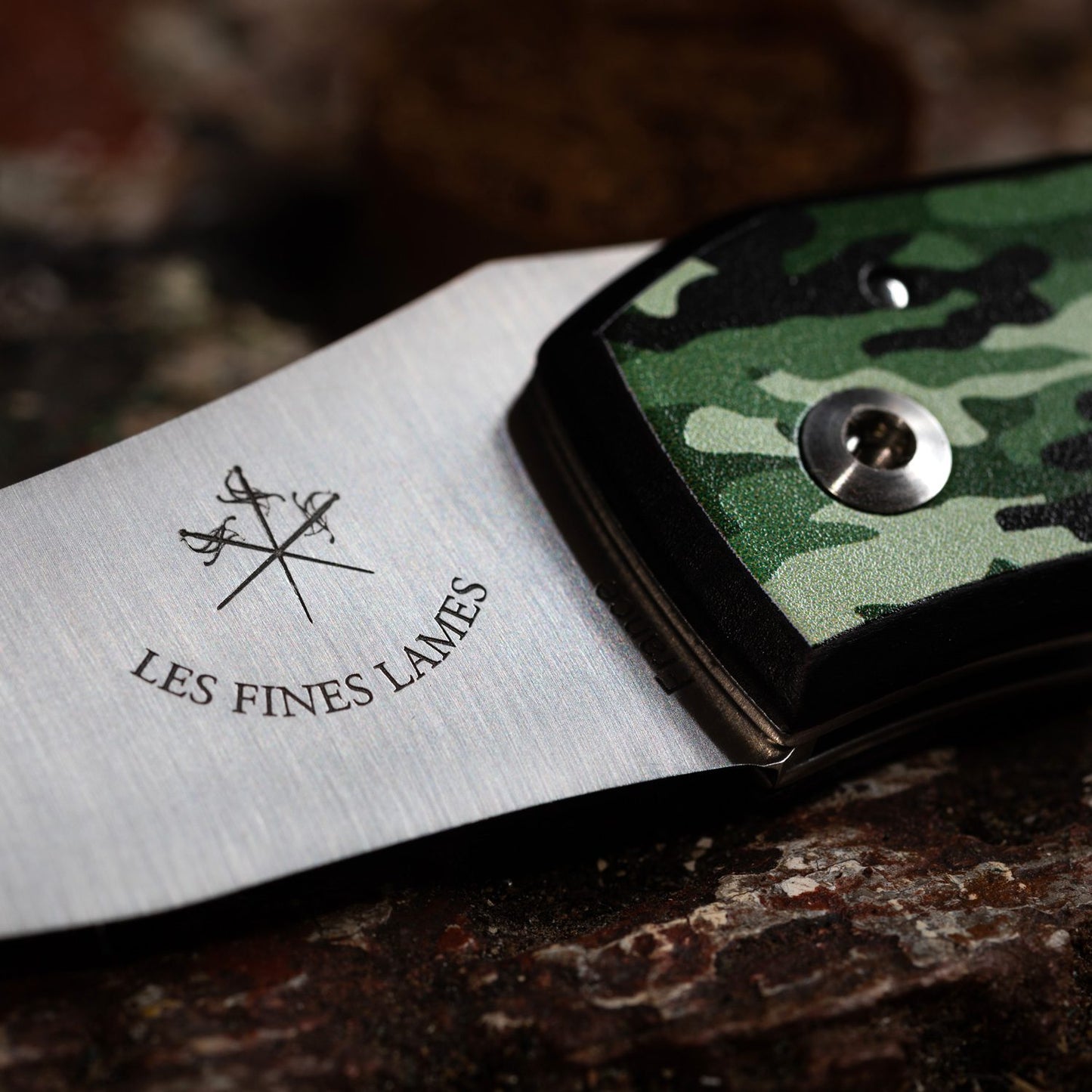 LES FINES LAMES - LE PETIT - Cigar Knife - Woodland Camo